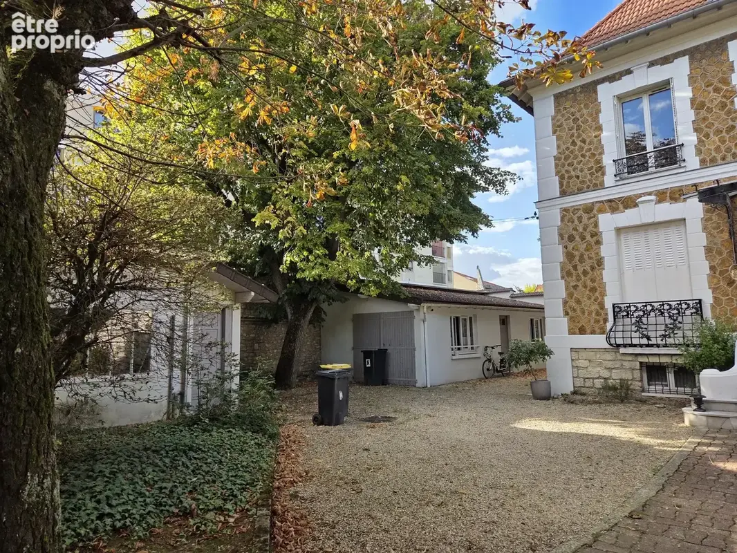 Belle meuliere 247m2, 5 chambres, parcelle 1370m2 - photo 4