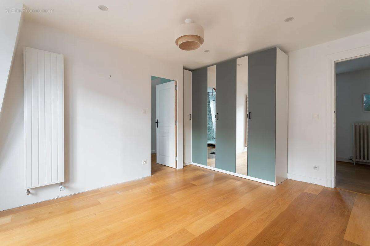 Appartement à LA MADELEINE