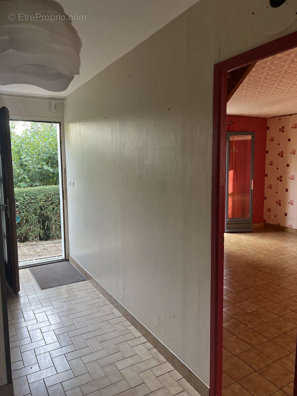 Maison à COULANGES-LES-NEVERS