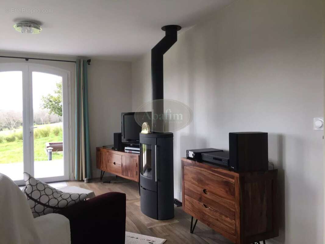 Maison à SAUVETERRE-DE-BEARN