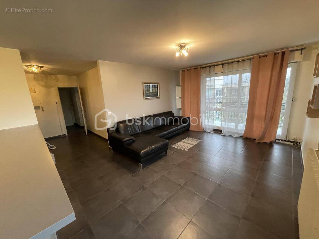 Appartement à ARPAJON