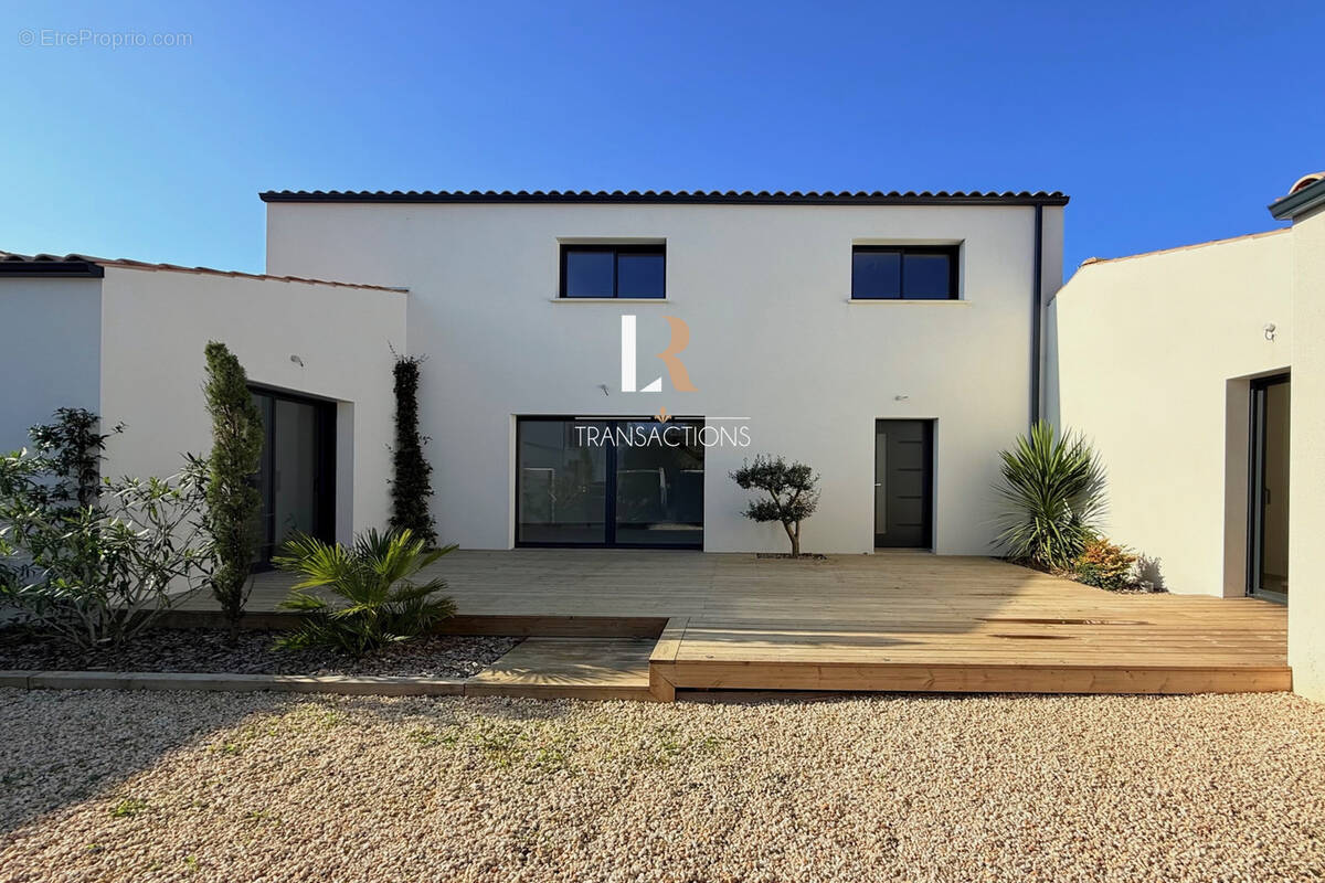 Maison à LA ROCHELLE