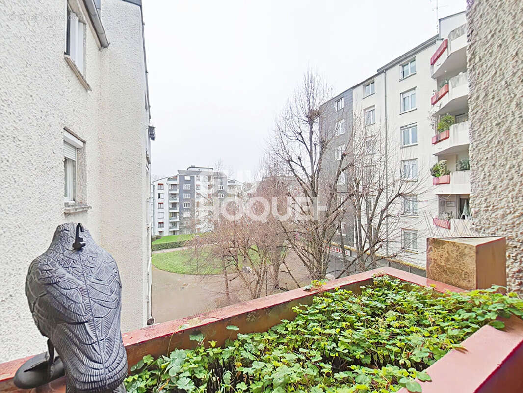 Appartement à FONTENAY-SOUS-BOIS