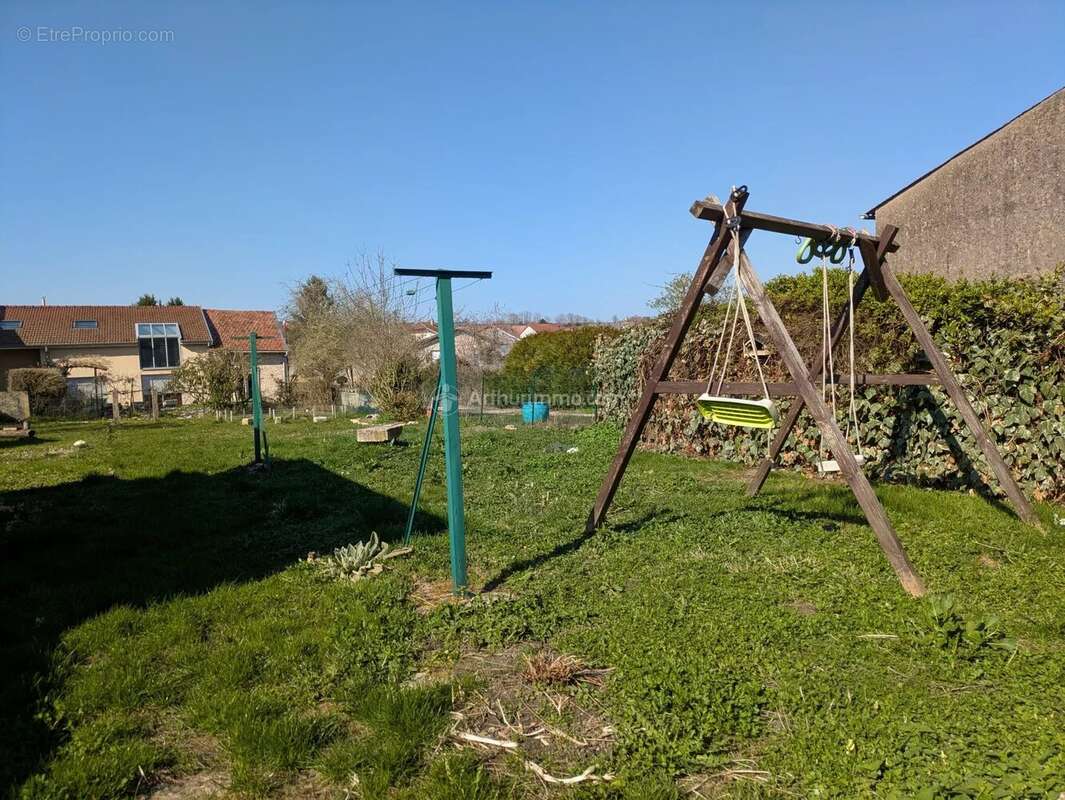 Maison à CHATENOIS