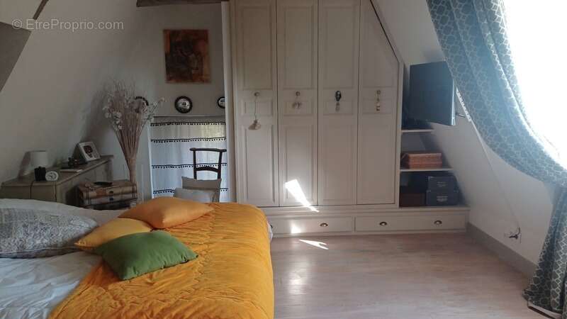 Maison à SAINTE-ALVERE