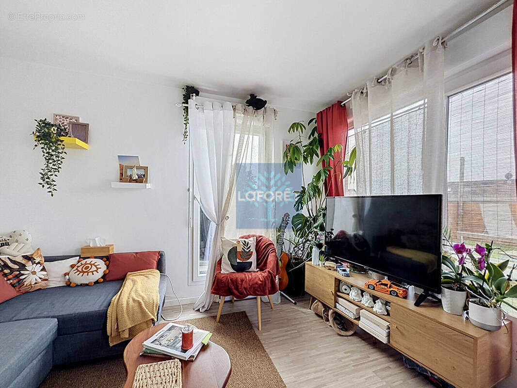 Appartement à SAINT-OUEN-L'AUMONE