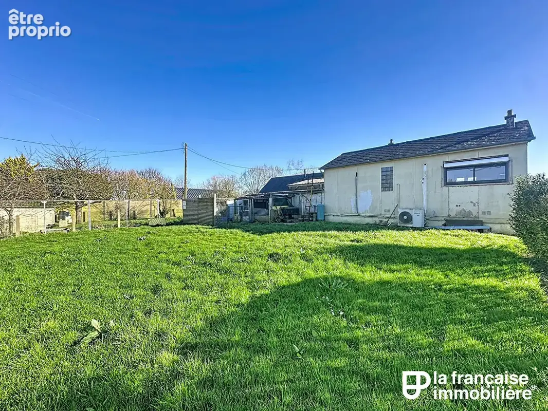 Petite maison plan pied avec dépendances - photo 10