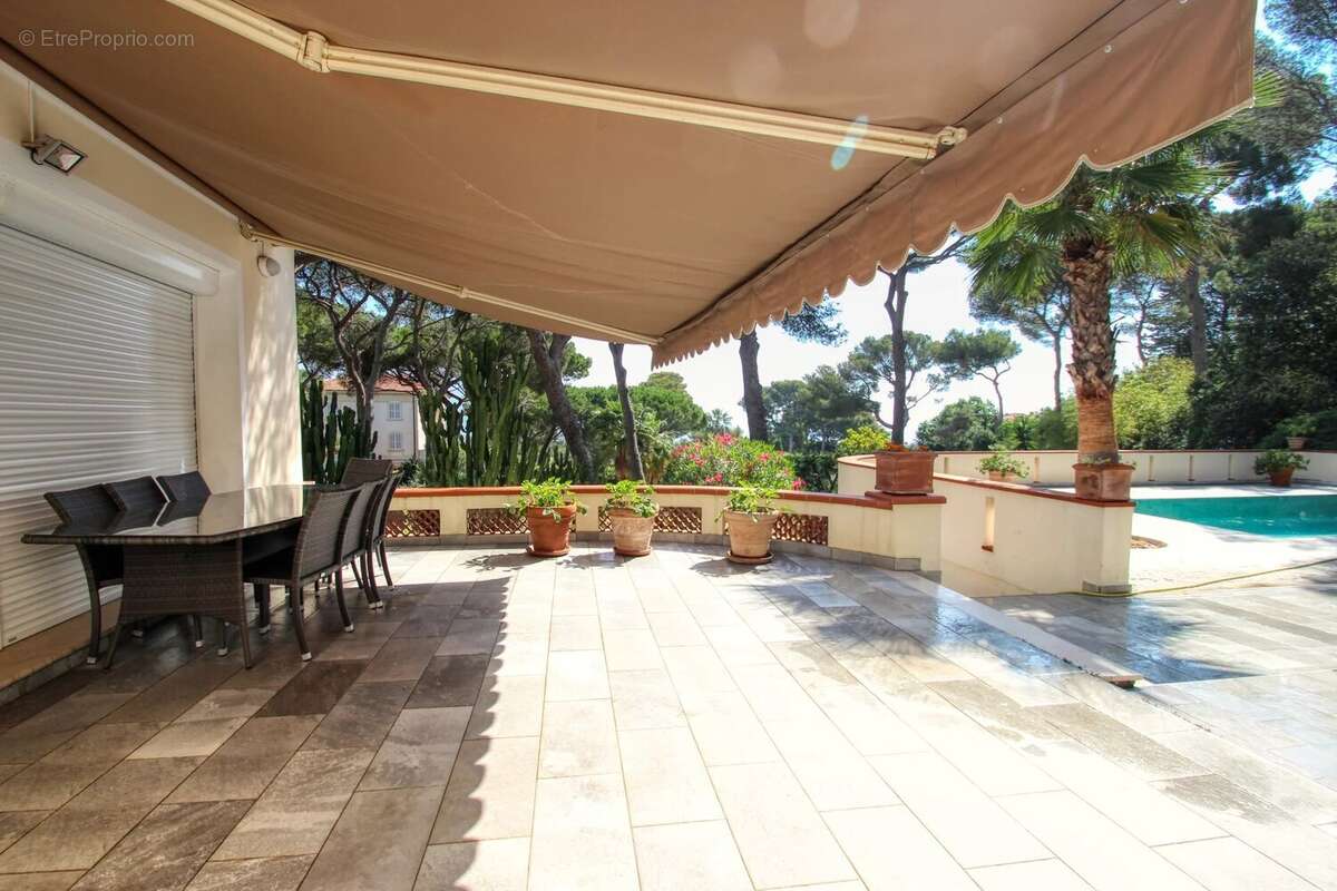 Saint jean cap ferrat "le cap" - propriété 600m²  terrain 5000m² piscine - photo 16
