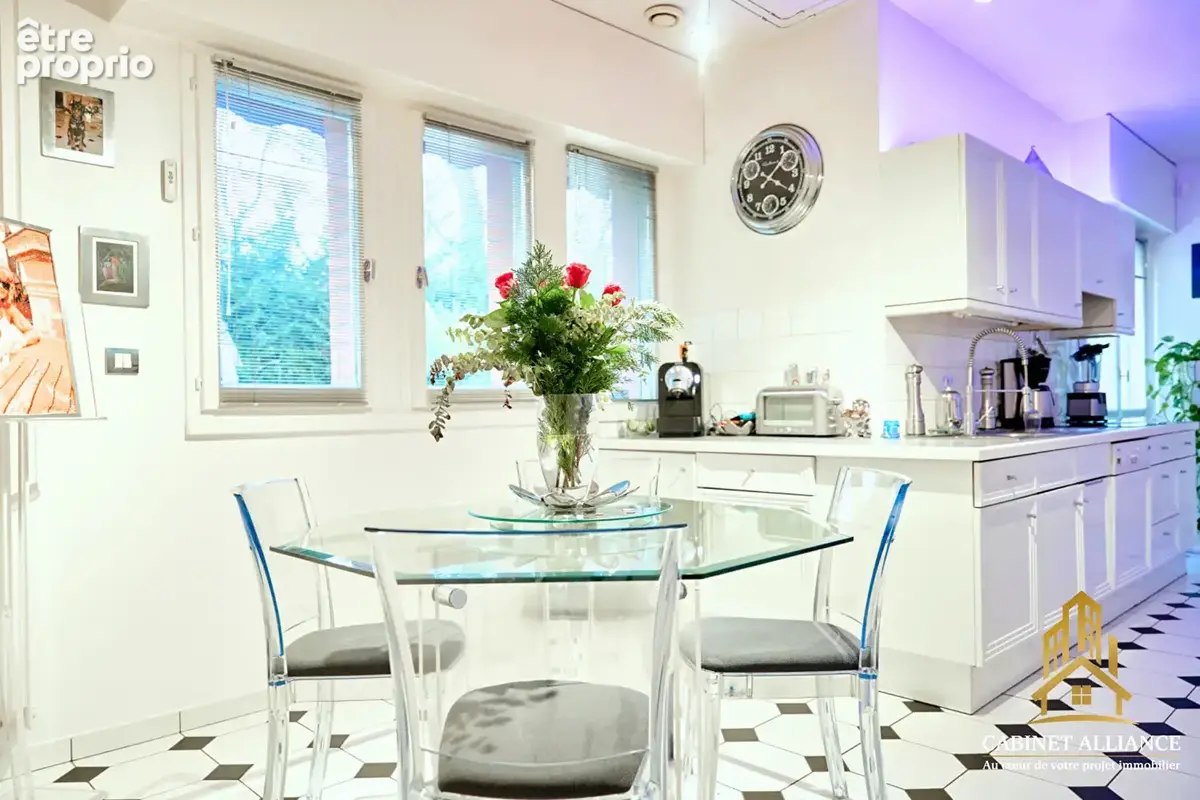 Propriété de Prestige à vendre avec une piscine - photo 8