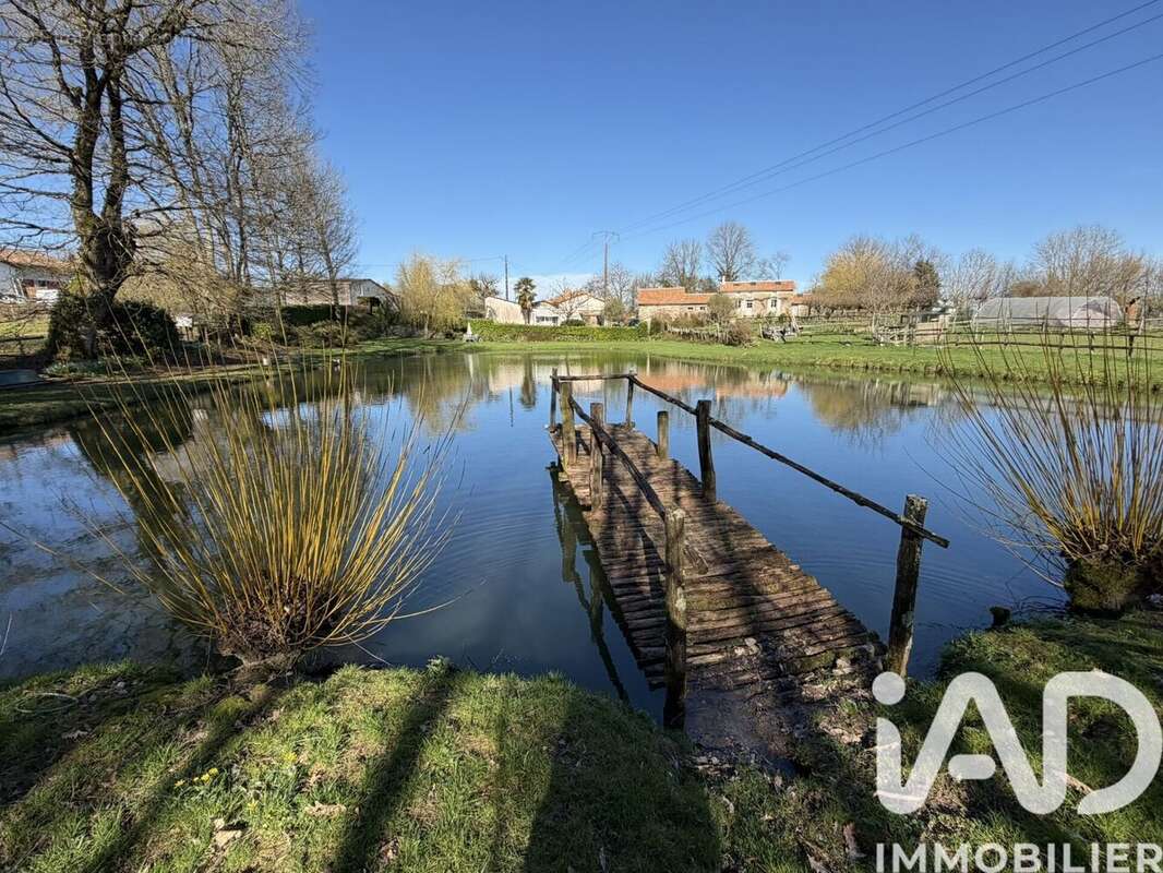 Photo 2 - Maison à SAINT-PARDOUX