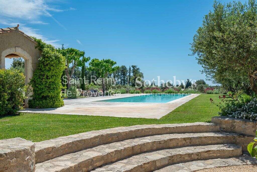 Maison à MAUSSANE-LES-ALPILLES