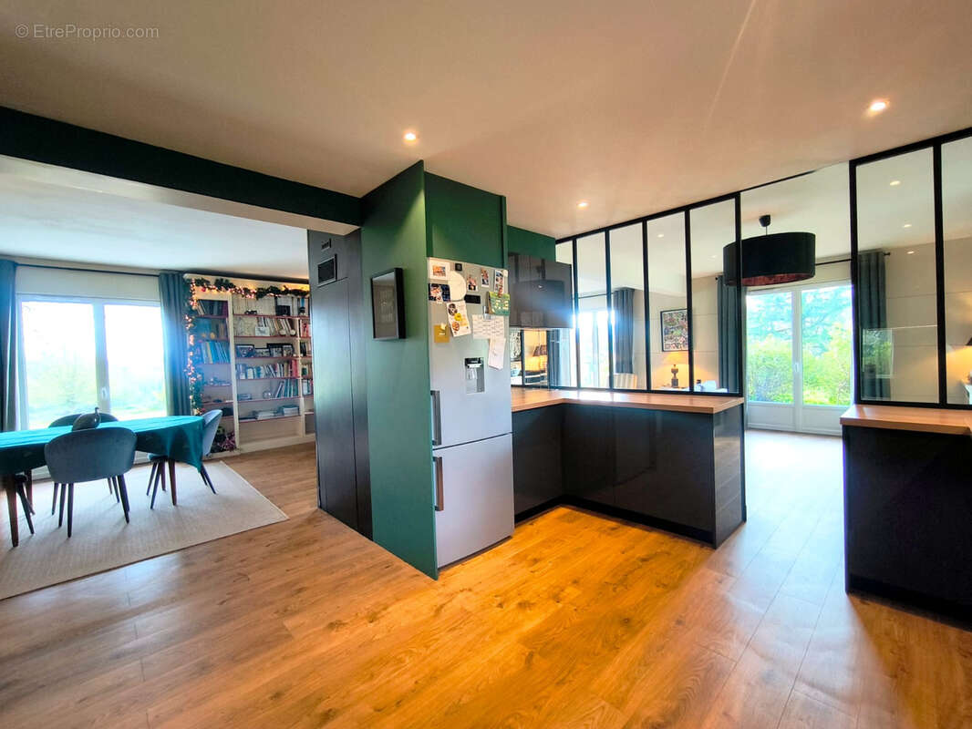 Maison à COULANS-SUR-GEE