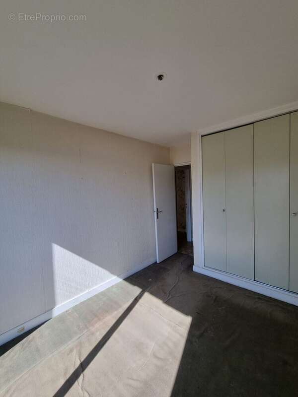 Appartement à PARIS-19E