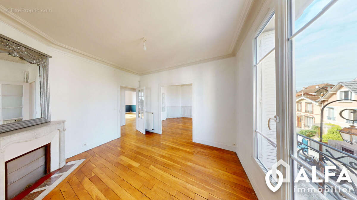 Appartement à ENGHIEN-LES-BAINS