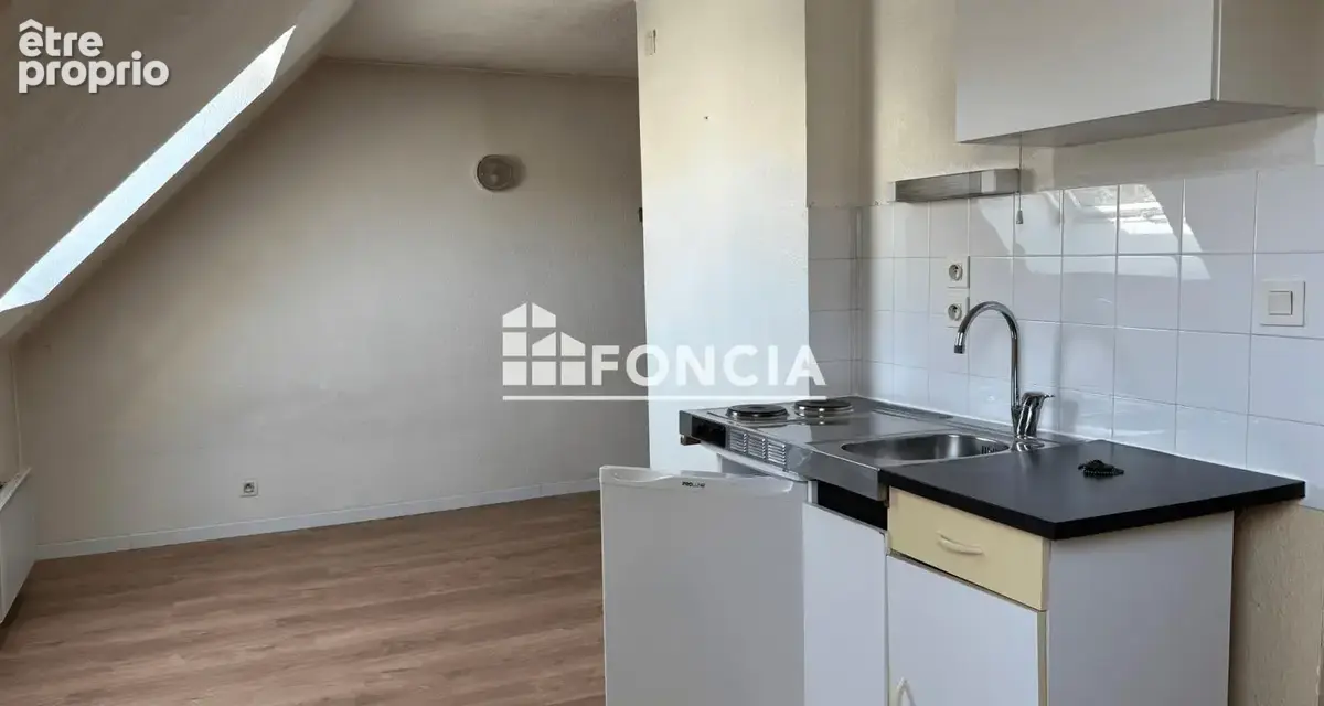 Studio 30 m² avec poss. parking privé - grenoble europole, ecole de commerce gem et minatec - dpe c - photo 8