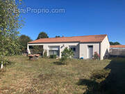Maison à FROIDFOND