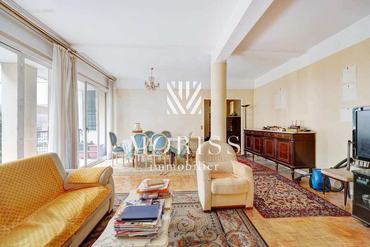 PARIS XVII - Ternes: Appartement 100m2 - 3 pièces 2 chambres - photo 4