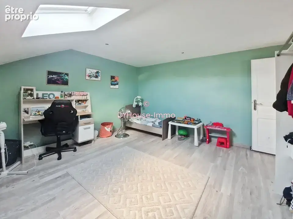 Maison 6 pièces 156 m² à vendre à La Ricamarie (42150) - photo 9