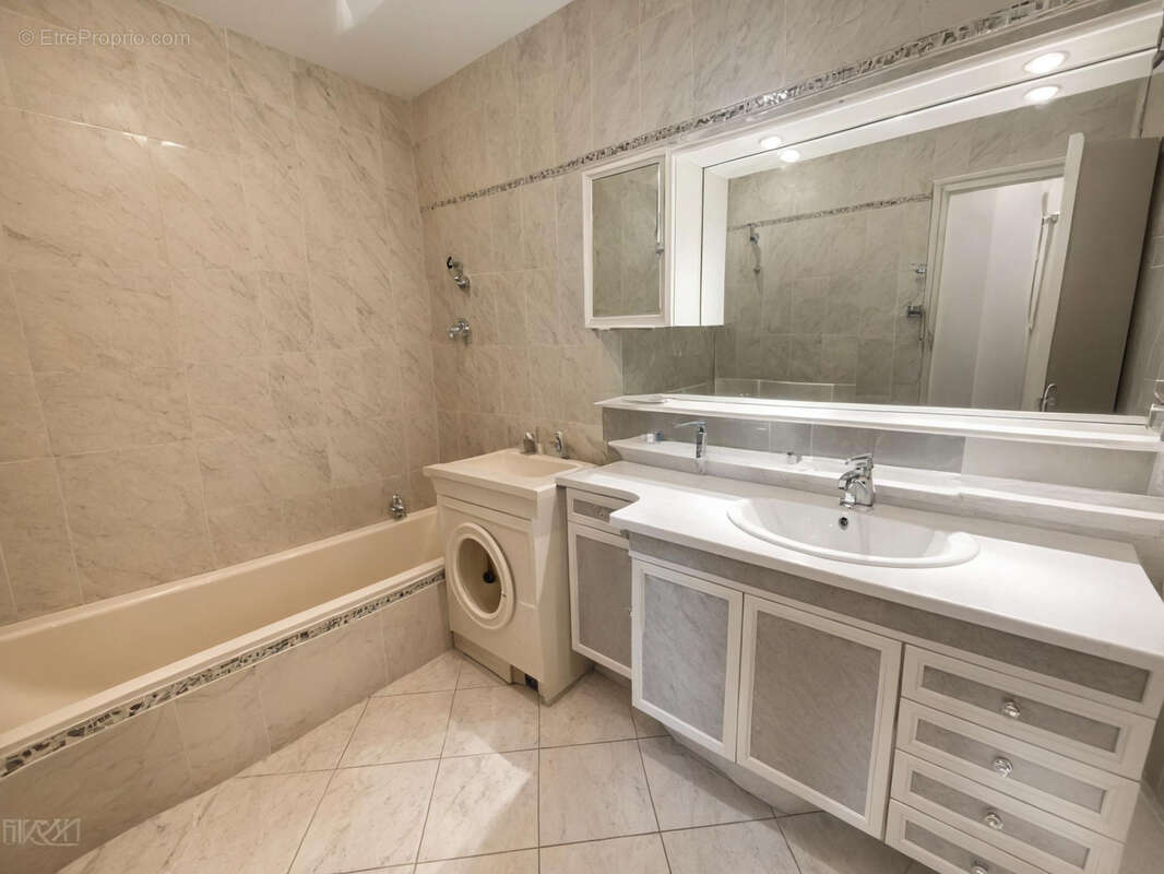 Appartement à FERNEY-VOLTAIRE