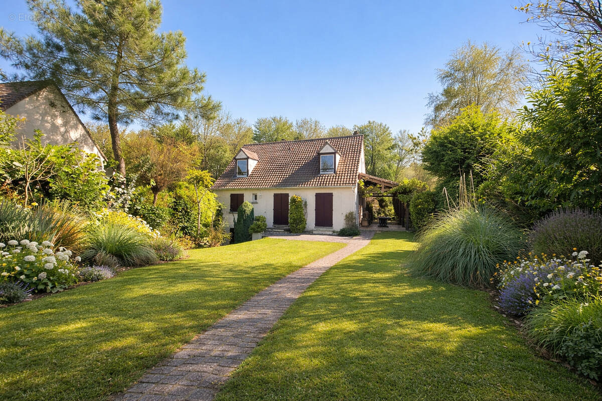 Maison à MONTIGNY-LE-BRETONNEUX