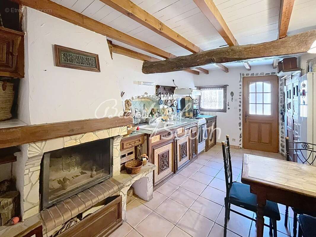 Maison de village, terrasses, garage, st jean pla de corts - photo 10