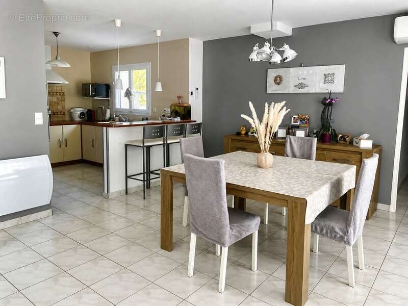 Maison plain-pied avec local indépendant de 106 m² sur superbe parc de 10 000 m² – Birac-sur-Trec (47) - photo 5