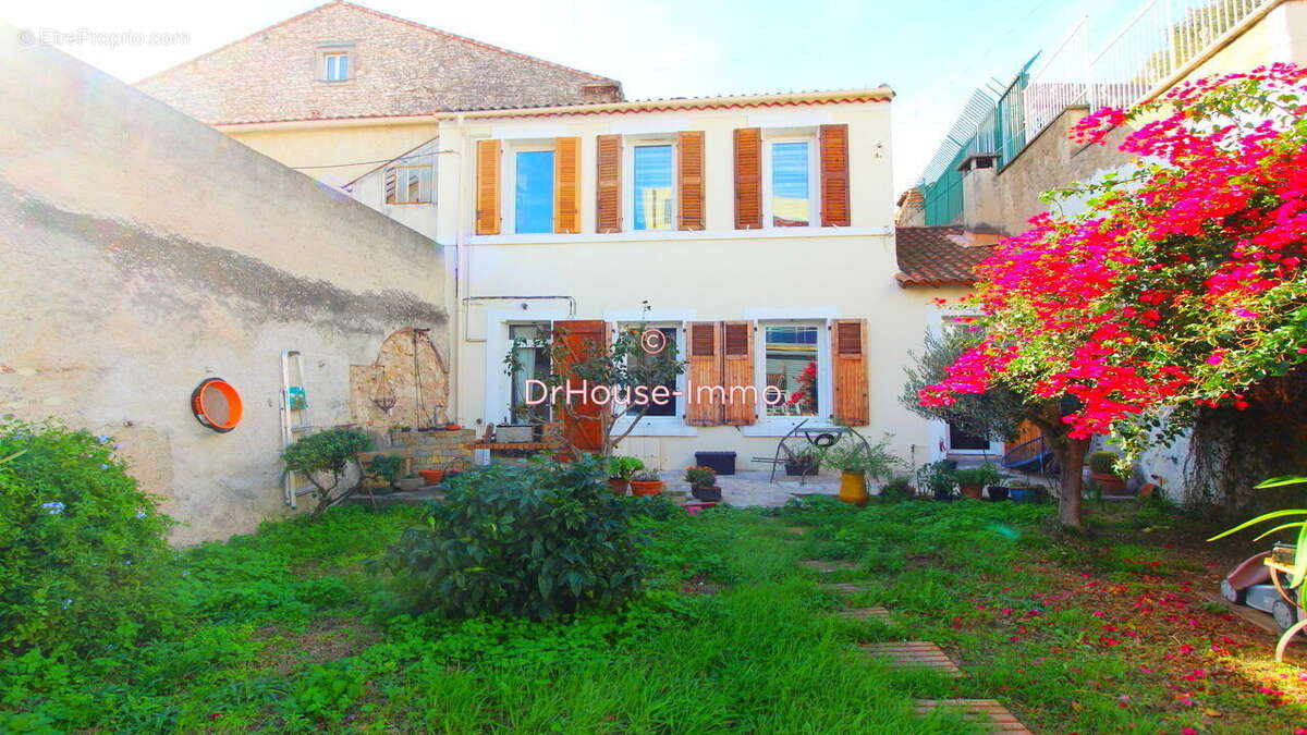 Maison à MARSEILLE-3E