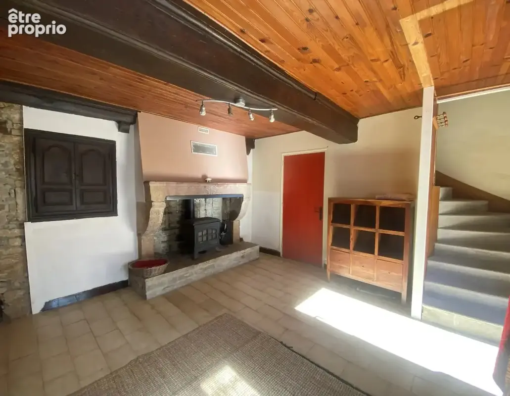 Maison ancienne 91m²  2CH avec petit jardin - photo 2