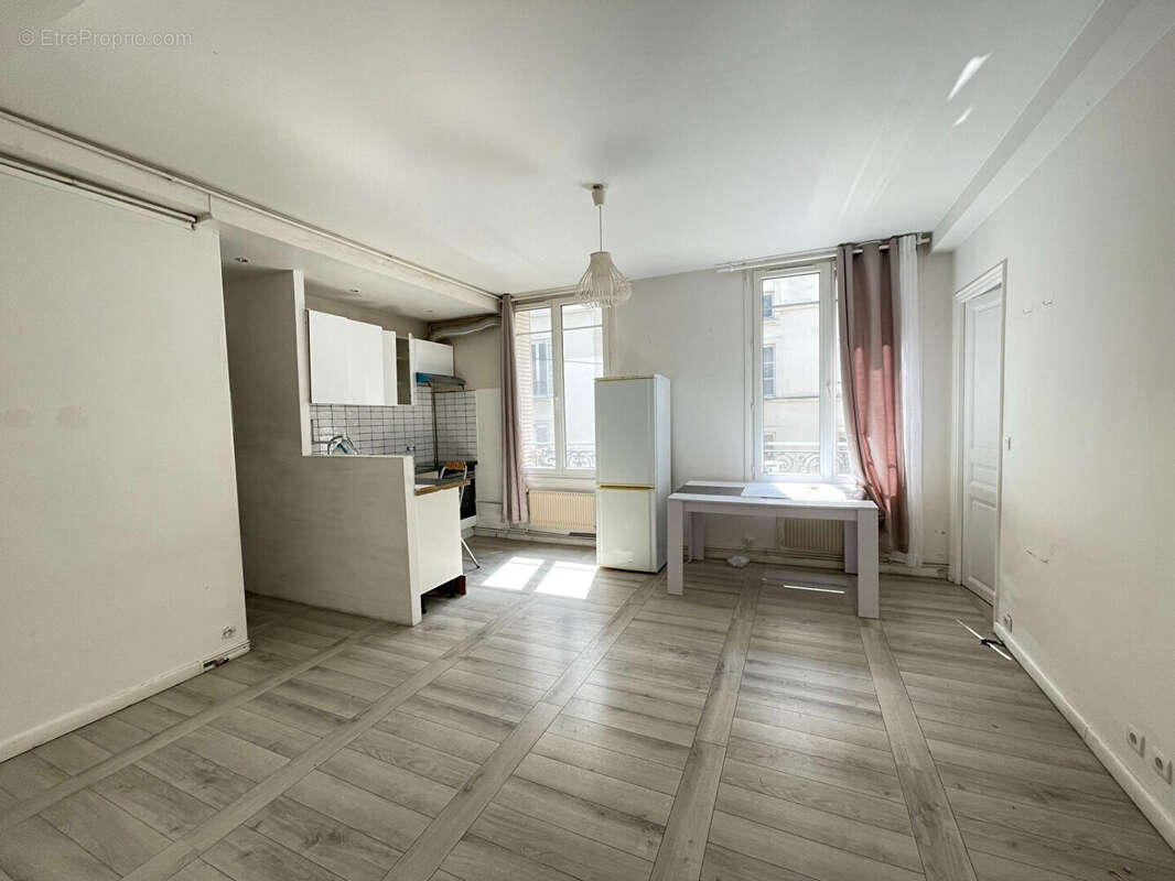 Appartement à CLICHY