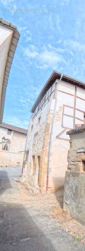 Appartement à SAINT-ANTOINE-L&#039;ABBAYE