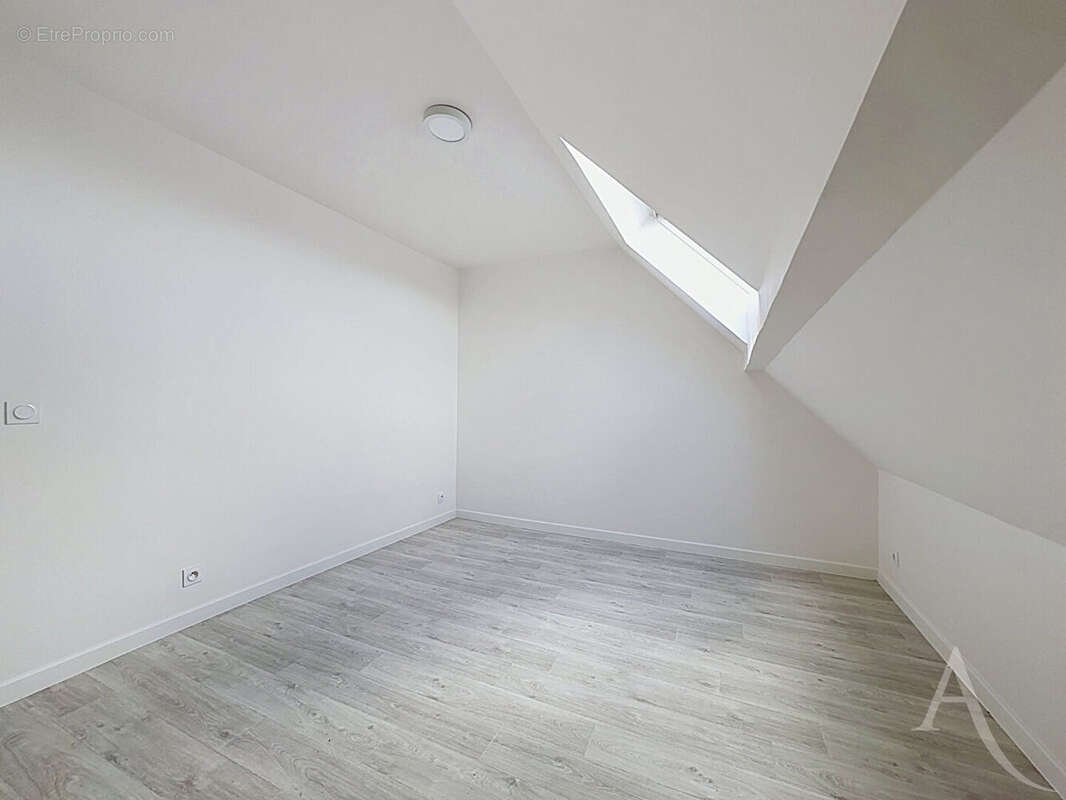 Appartement à MANTES-LA-JOLIE
