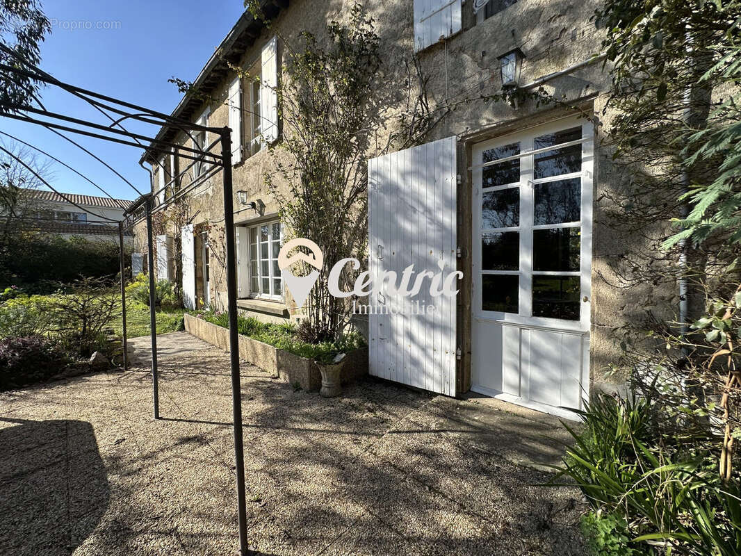 Maison à BRESSUIRE