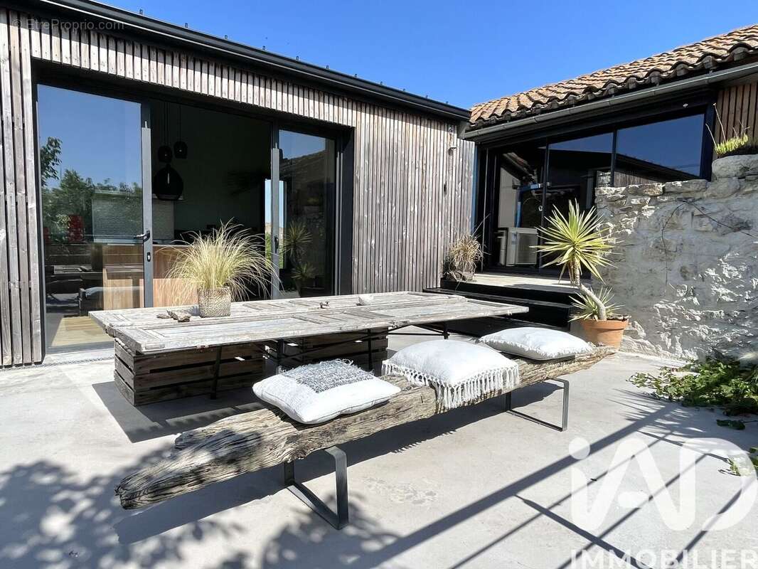 Maison 129 m² à Villedaigne  - photo 8