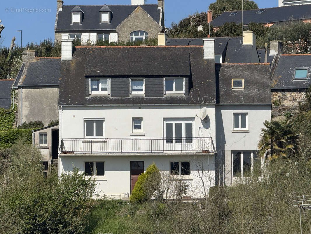 Maison à SAINT-NIC