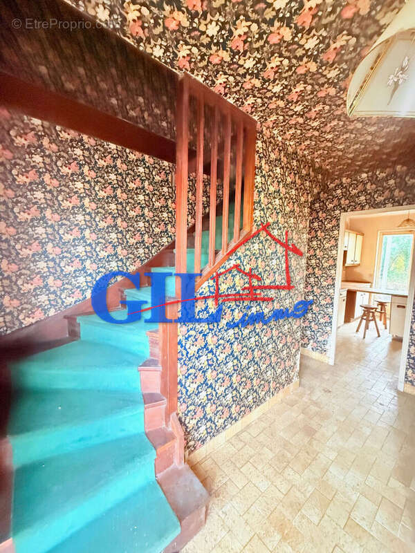 Maison à SAVIGNY-LE-TEMPLE