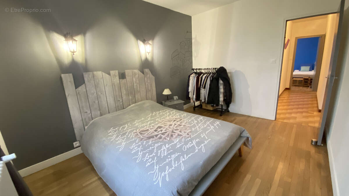 Maison à SAINT-FORT-SUR-GIRONDE