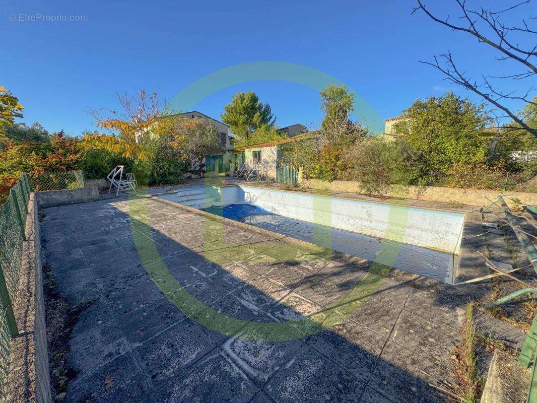 Maison à SAINT-PAUL-EN-FORET