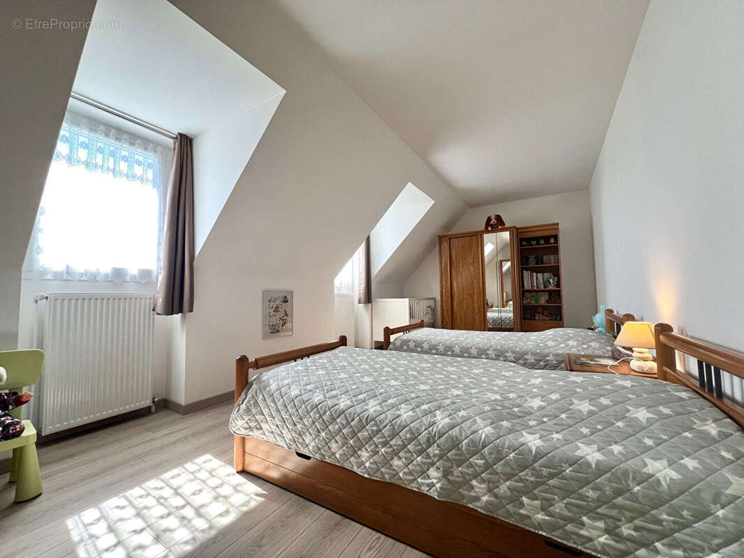 Maison à SAINT-CIRGUES-DE-MALBERT