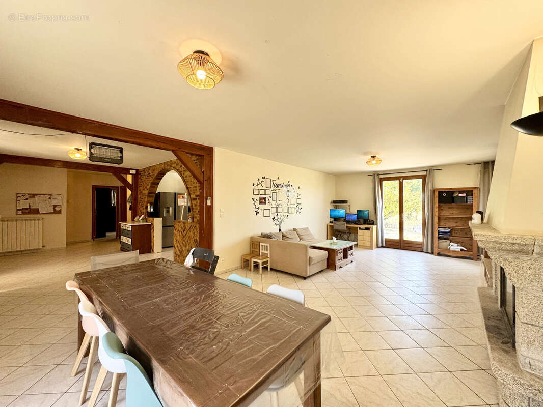 Maison à COULOMMIERS