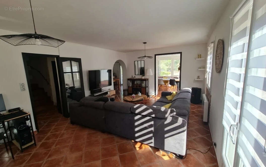 Maison à SAINT-PRIVAT-DES-VIEUX