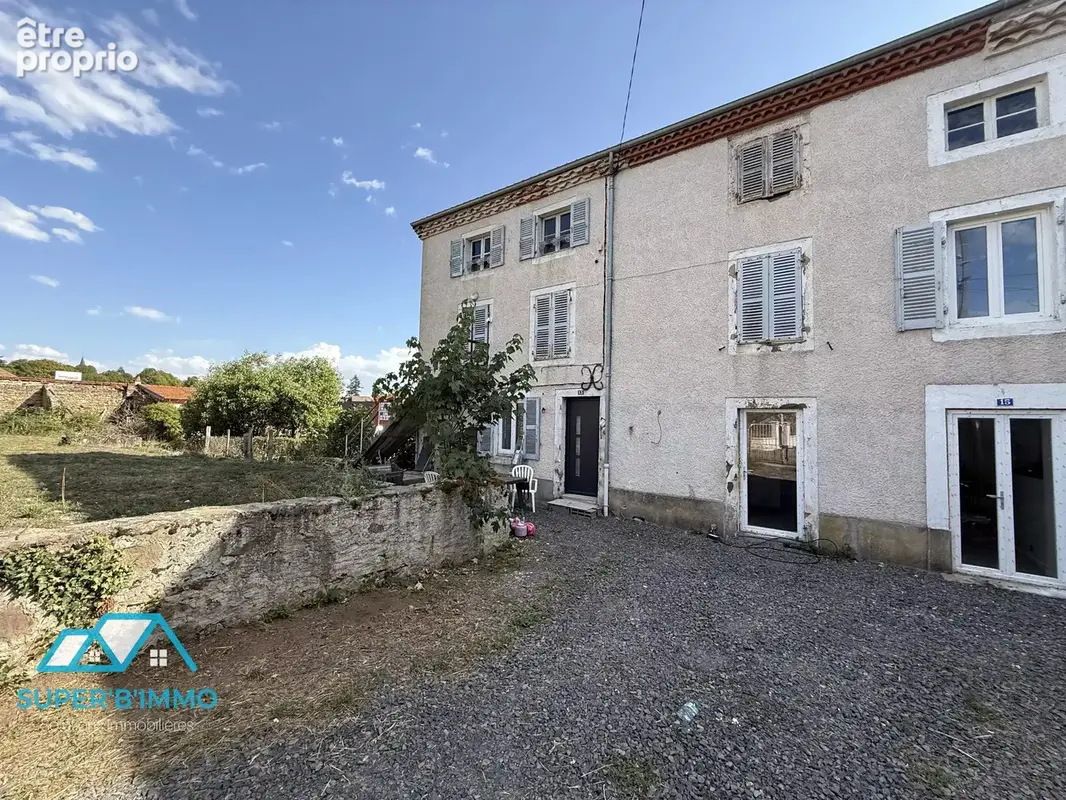 Maison à PAULHAGUET