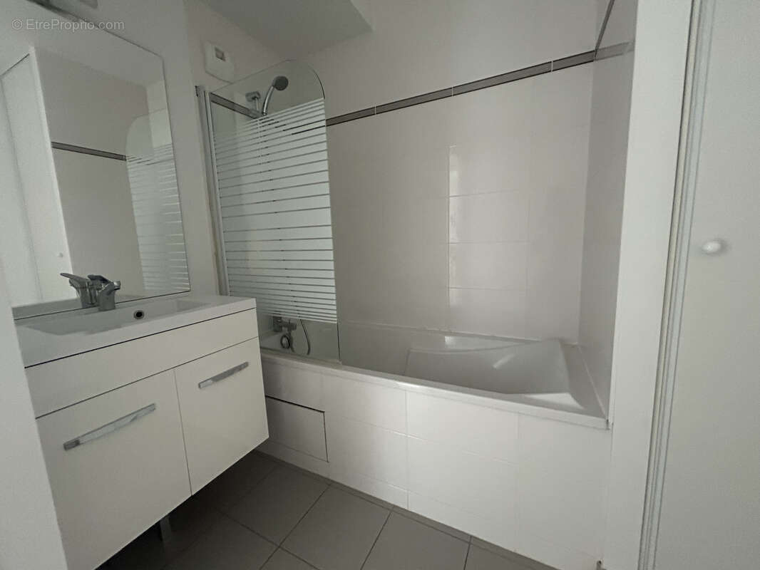 Clairmarais gare centre - appartement moderne type 3 de  69m2 + terrasse  16m2 + parking - photo 13