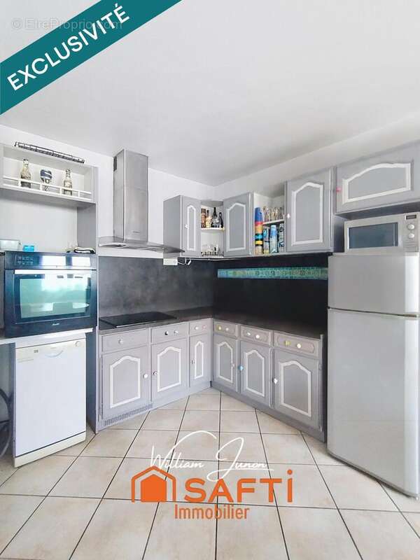 Appartement 75 m² à Saint-Etienne  - photo 3