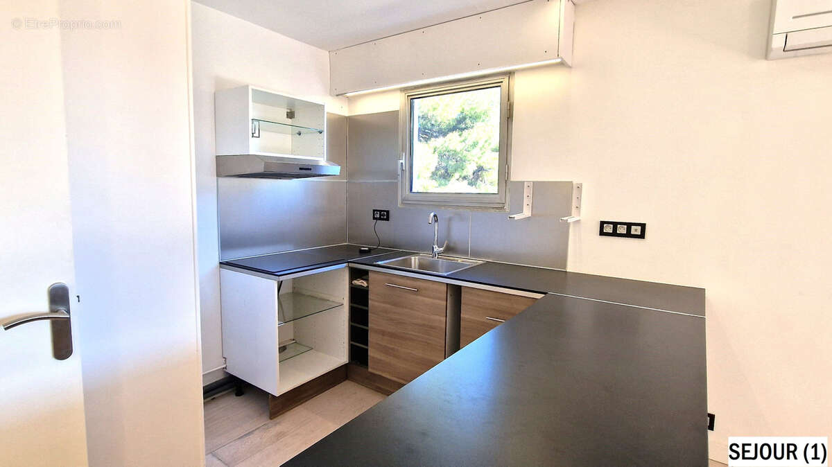 Appartement à MARSEILLE-8E