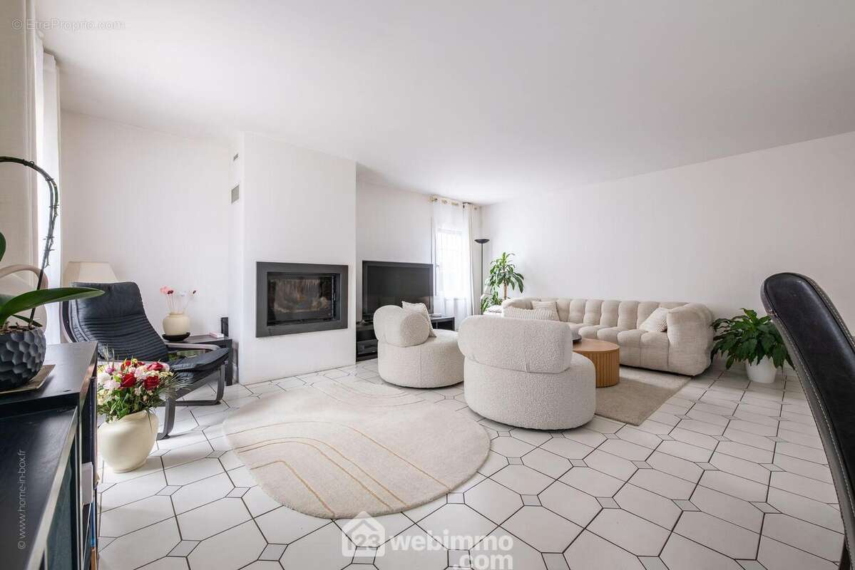 Maison à MAROLLES-EN-BRIE