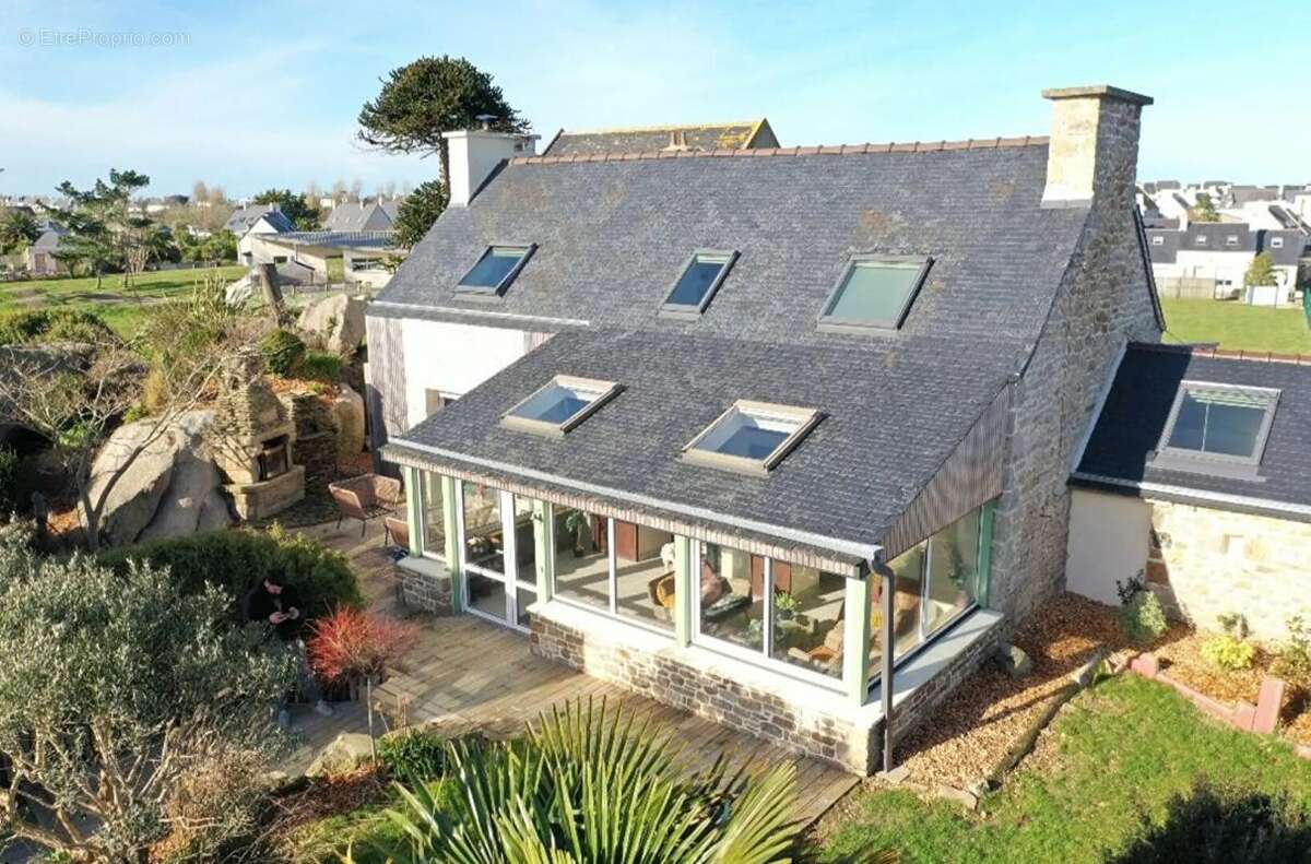 Maison à PLOUESCAT