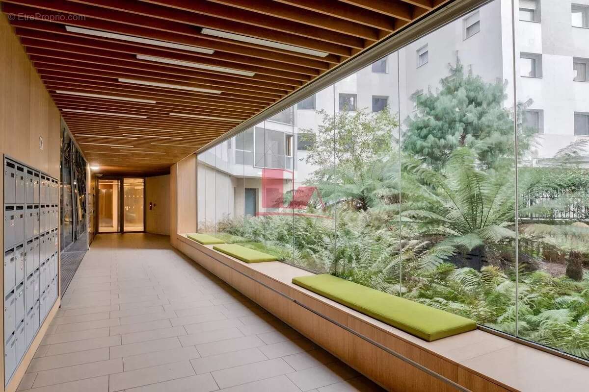 Appartement à ISSY-LES-MOULINEAUX