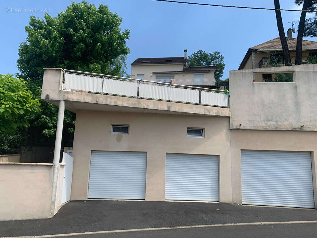 Maison Proche centre ville de Brive Piscine 3 garages - photo 12