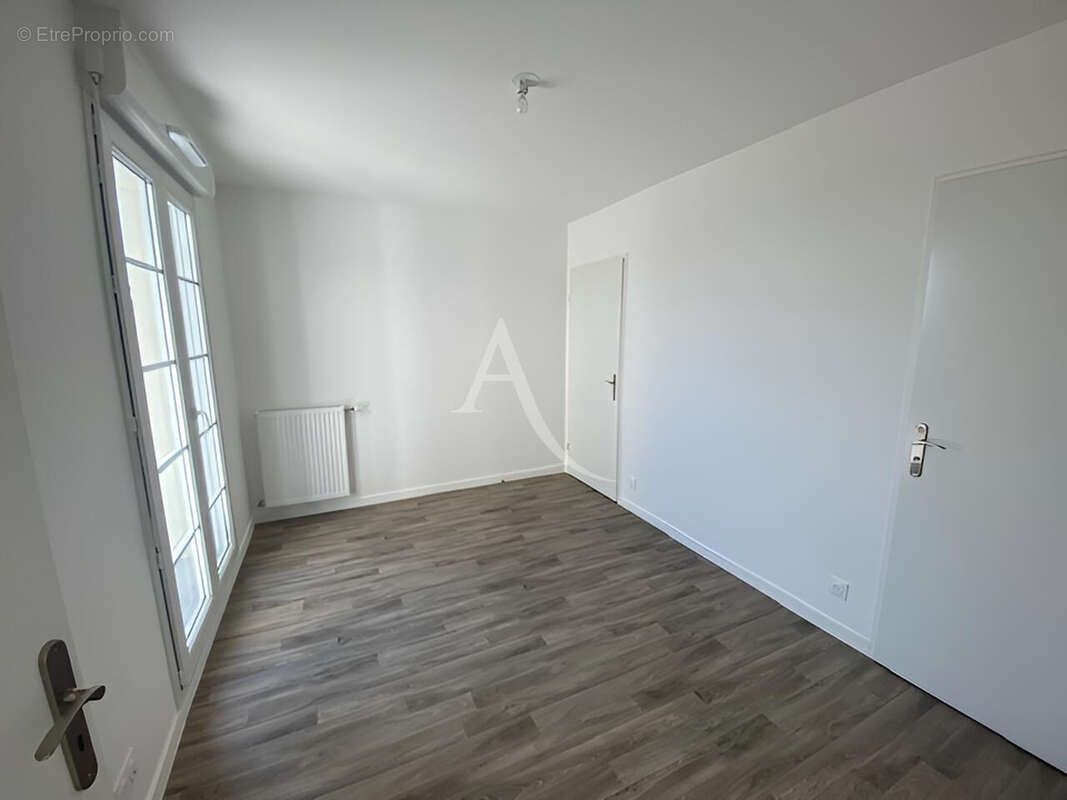 Appartement à LE BLANC-MESNIL