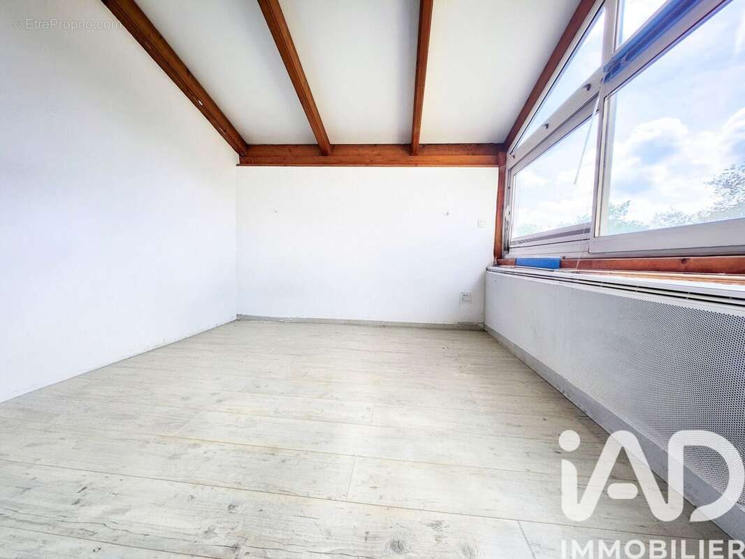 Photo 8 - Appartement à ERAGNY